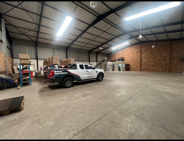 527M² WAREHOUSE TO LET IN ALRODE